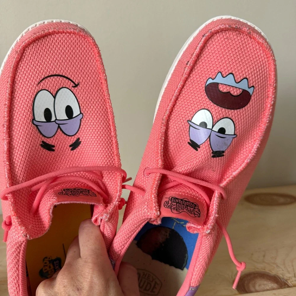 HEYDUDE x SpongeBob Patrick Star Wally Funk Shoes Men's 12 Pink Green 42897-66U